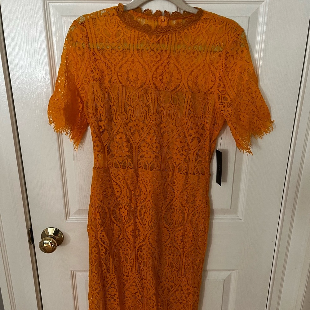 Lulus NWT burnt orange midi lace dress